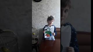 Відео-заняття “аплікація” “Мій улюблений папужка”