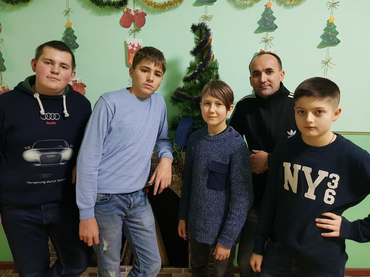 ЮНІ МОДЕЛІСТИ-СТЕНДОВИКИ &ndash; ПРИЗЕРИ Всеукраїнської виставки-конкурсу з історико-технічного стендового моделювання.