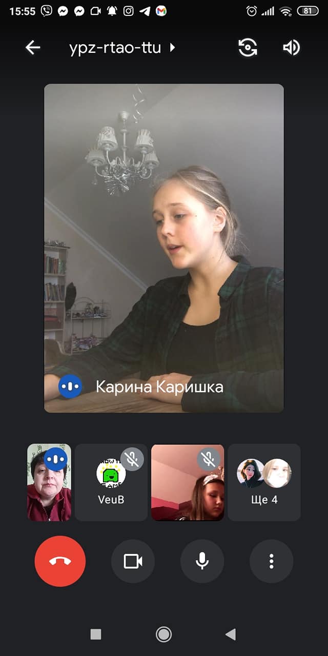 Карантин триває, репетируємо онлайн та працюємо над віршами і байками.
