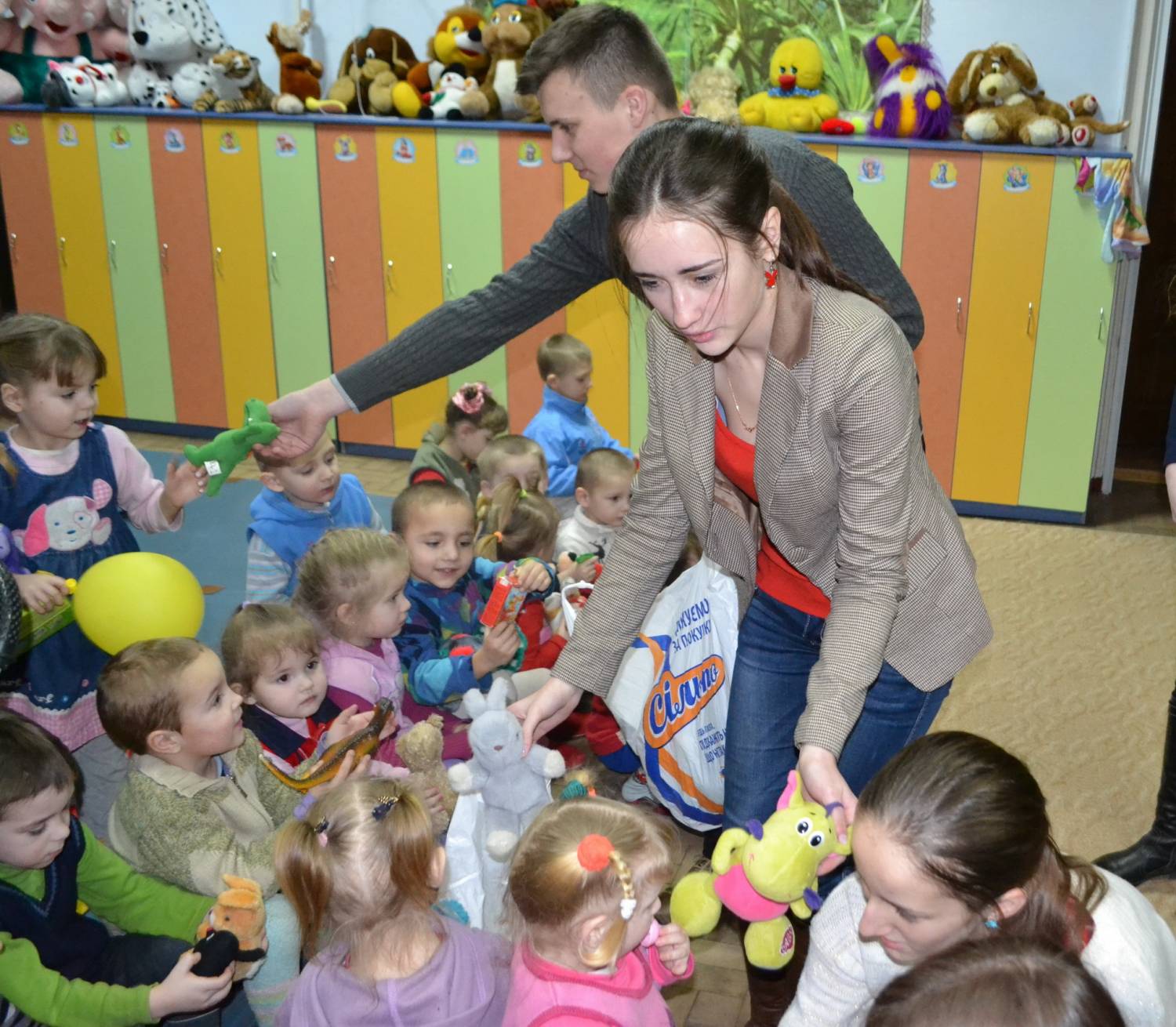 &laquo;Подарую тобі казку&raquo;