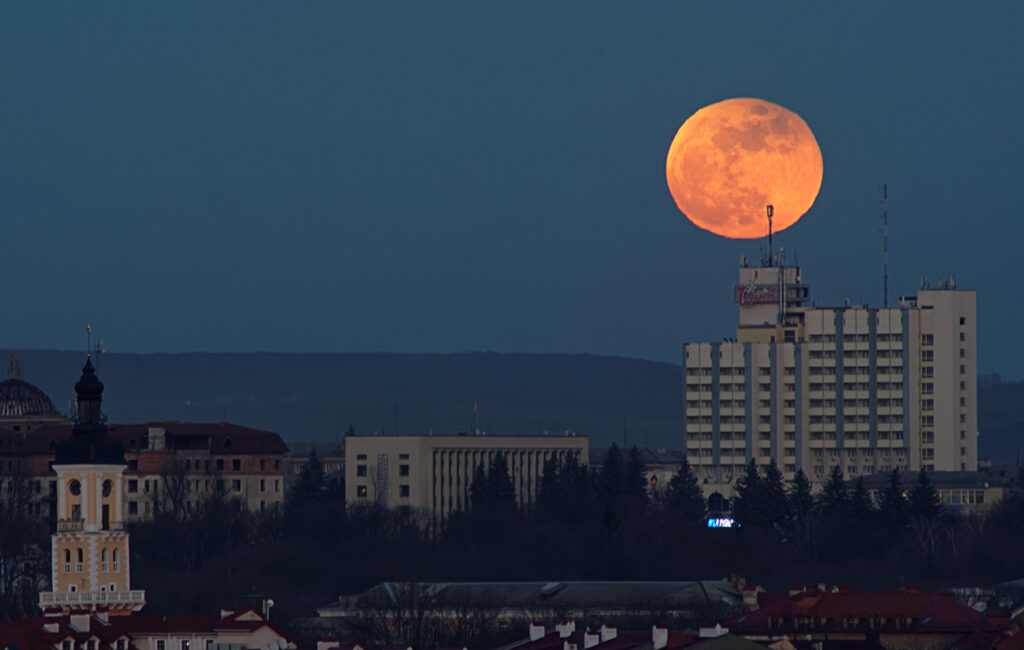 Конкурс астрономічної фотографії &laquo;Світ Dream&raquo;