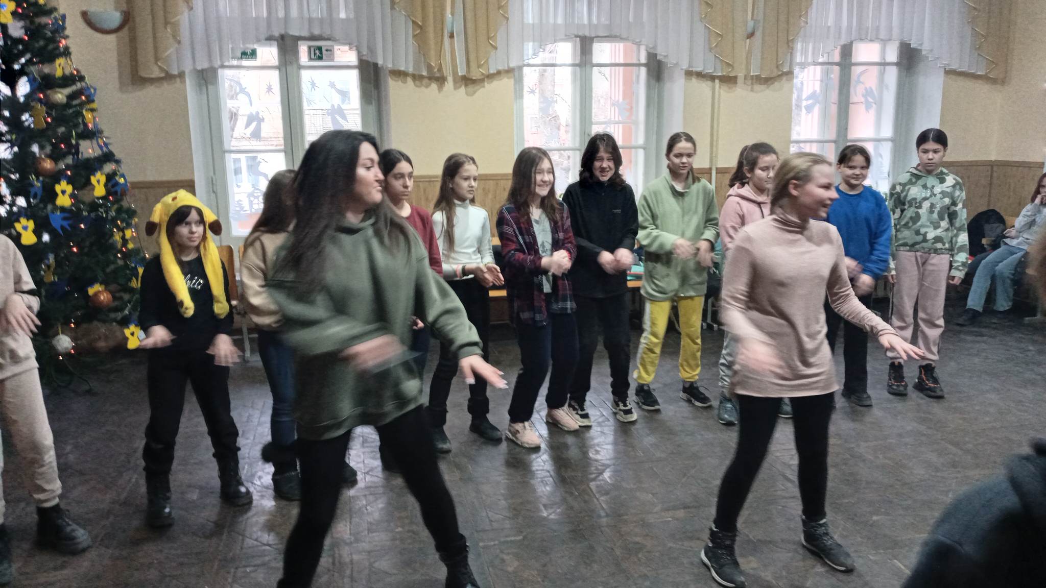Зимові канікули у Центрі дитячої та юнацької творчості проходять активно, весело і творчо.