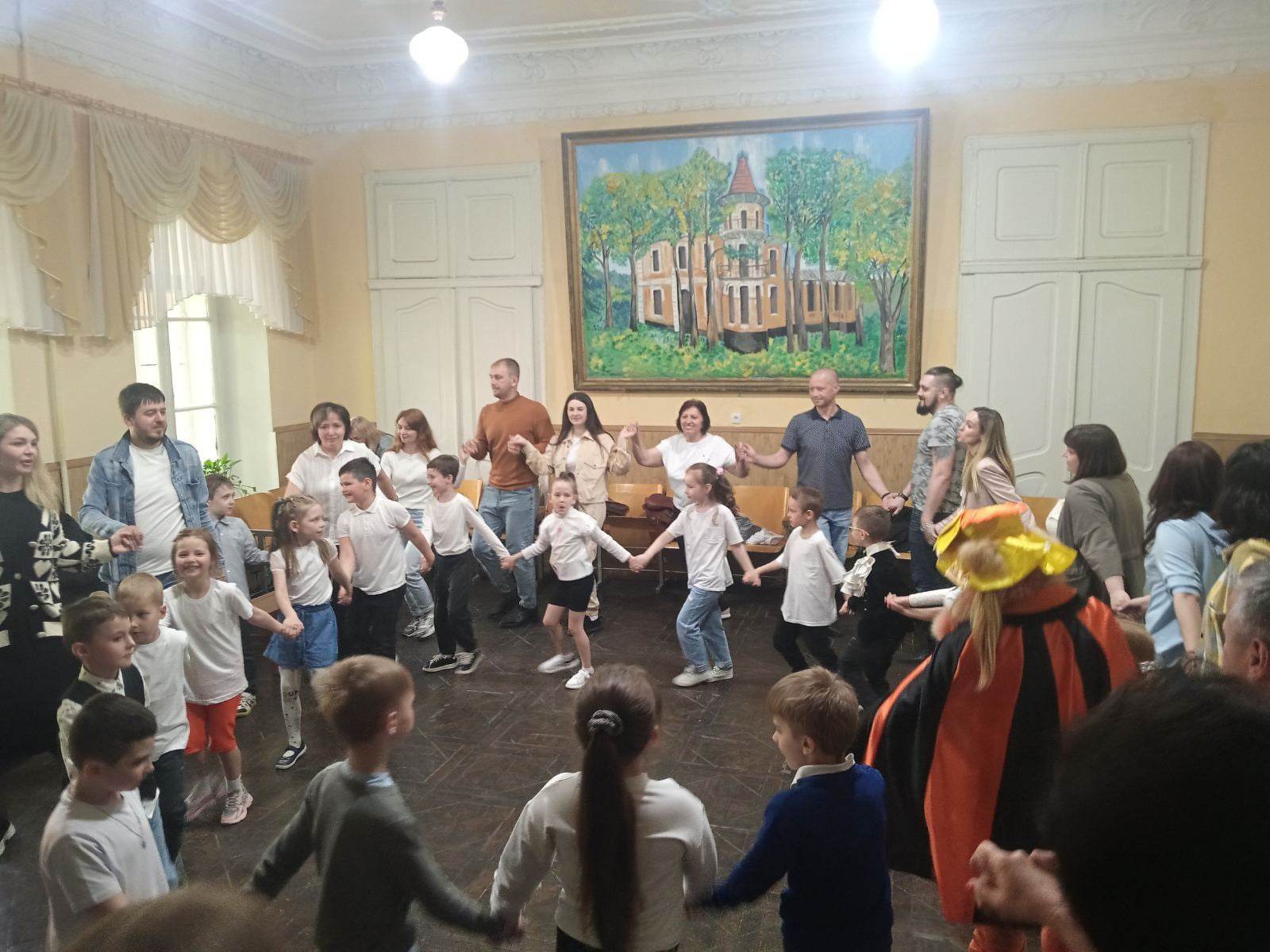 Сім&rsquo;я &ndash; маленький світ, створений з любов&rsquo;ю.