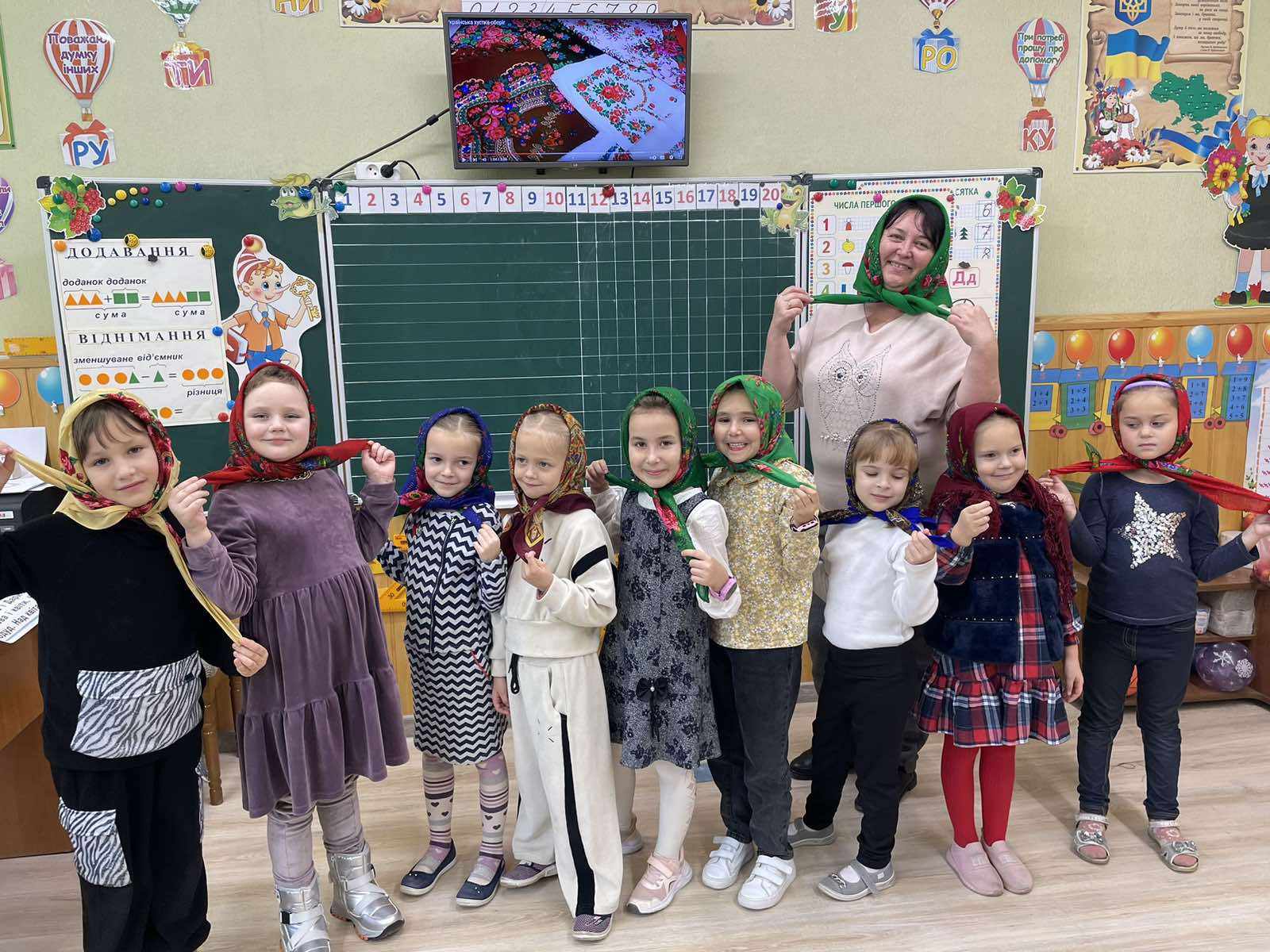 Краса в хустині нашій споконвічна